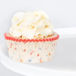 Animal Friends Cupcake Kit (x 24 toppers)><noscript><img width=