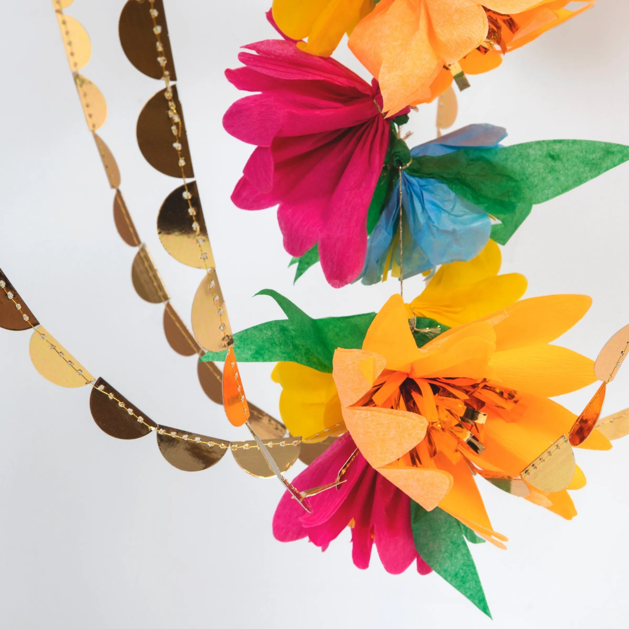 Bright Blossom Chandelier>Meri Meri Clearance