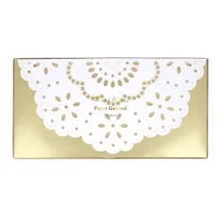 Broderie Anglaise Lace White Pennant Garland><noscript><img width=