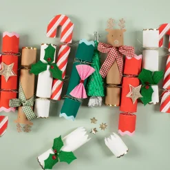 Candy Cane Shape Crackers (x 6)><noscript><img width=