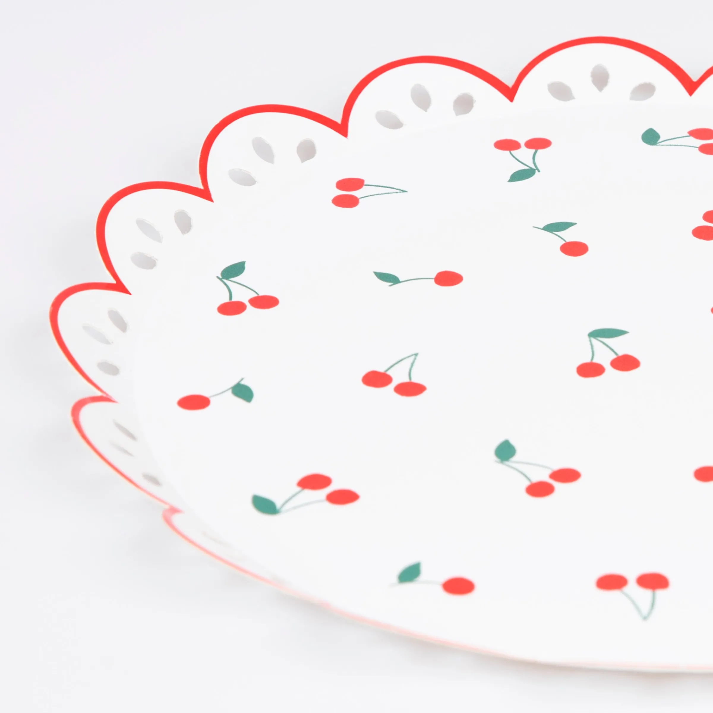 Cherry Pattern Side Plates (x 8)>Meri Meri Sale