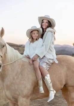 Cowgirl Boots><noscript><img width=