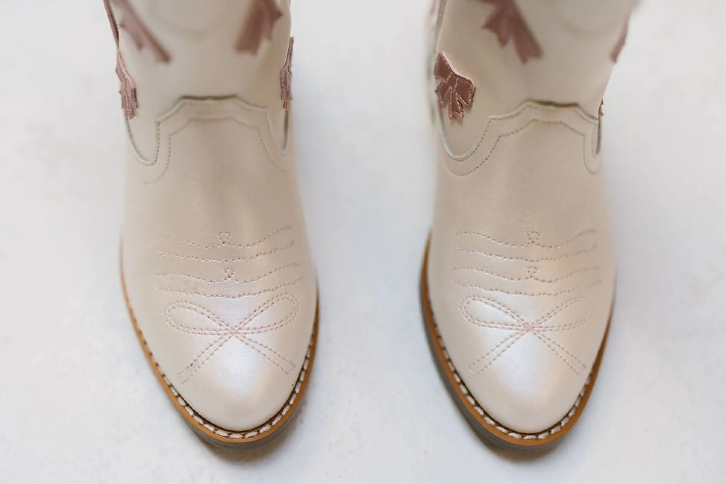 Cowgirl White + Pink Bow Boots>Meri Meri New