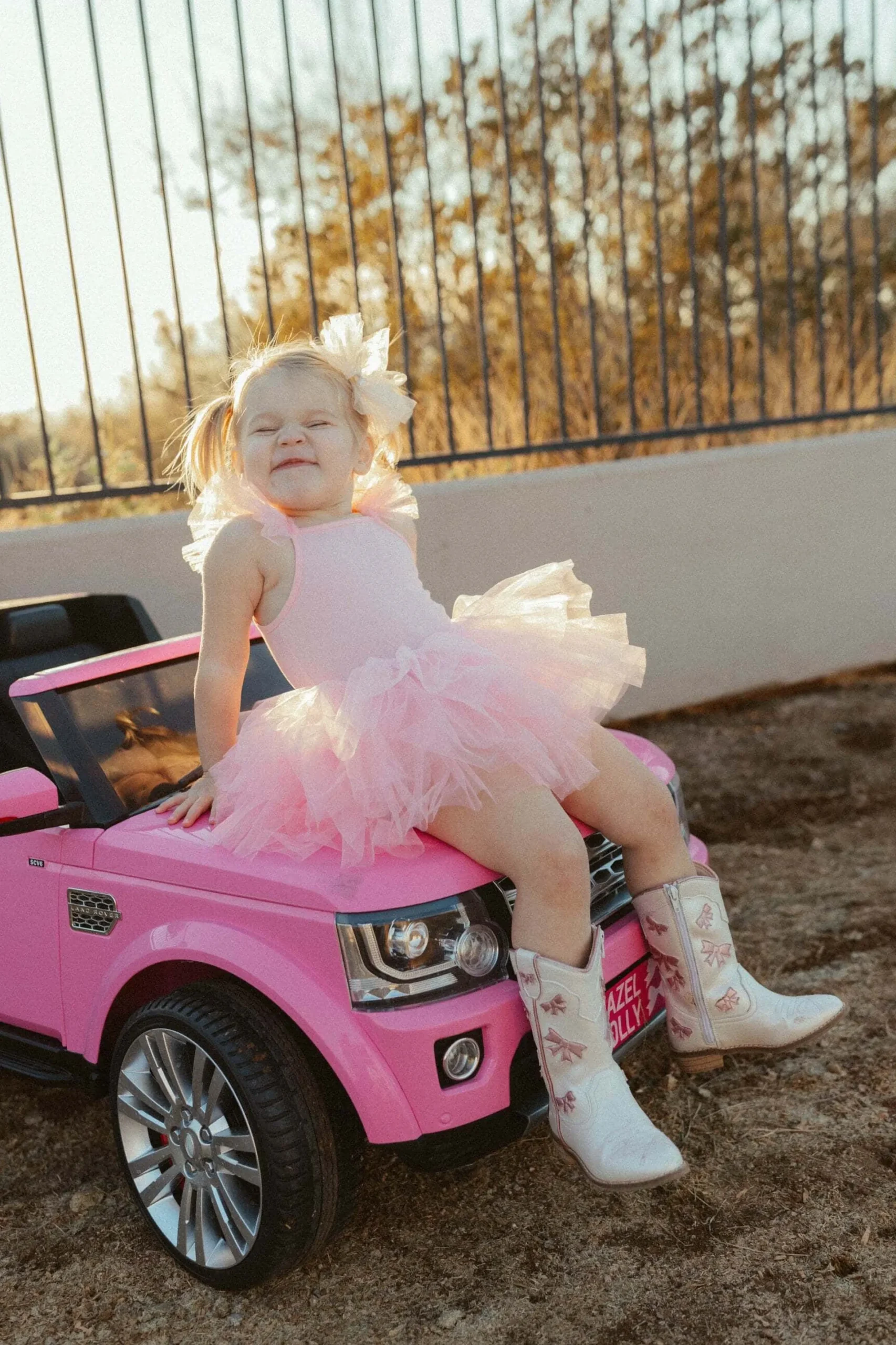 Cowgirl White + Pink Bow Boots>Meri Meri New