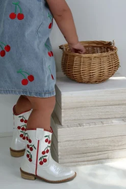 Cowgirl Wild Cherry Boots><noscript><img width=