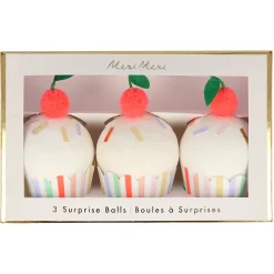 Cupcake Surprise Balls (x 3)><noscript><img width=