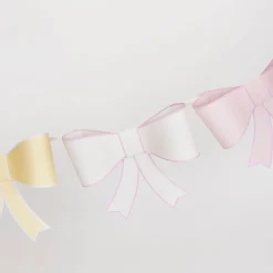 3D Paper Bow Garland><noscript><img width=