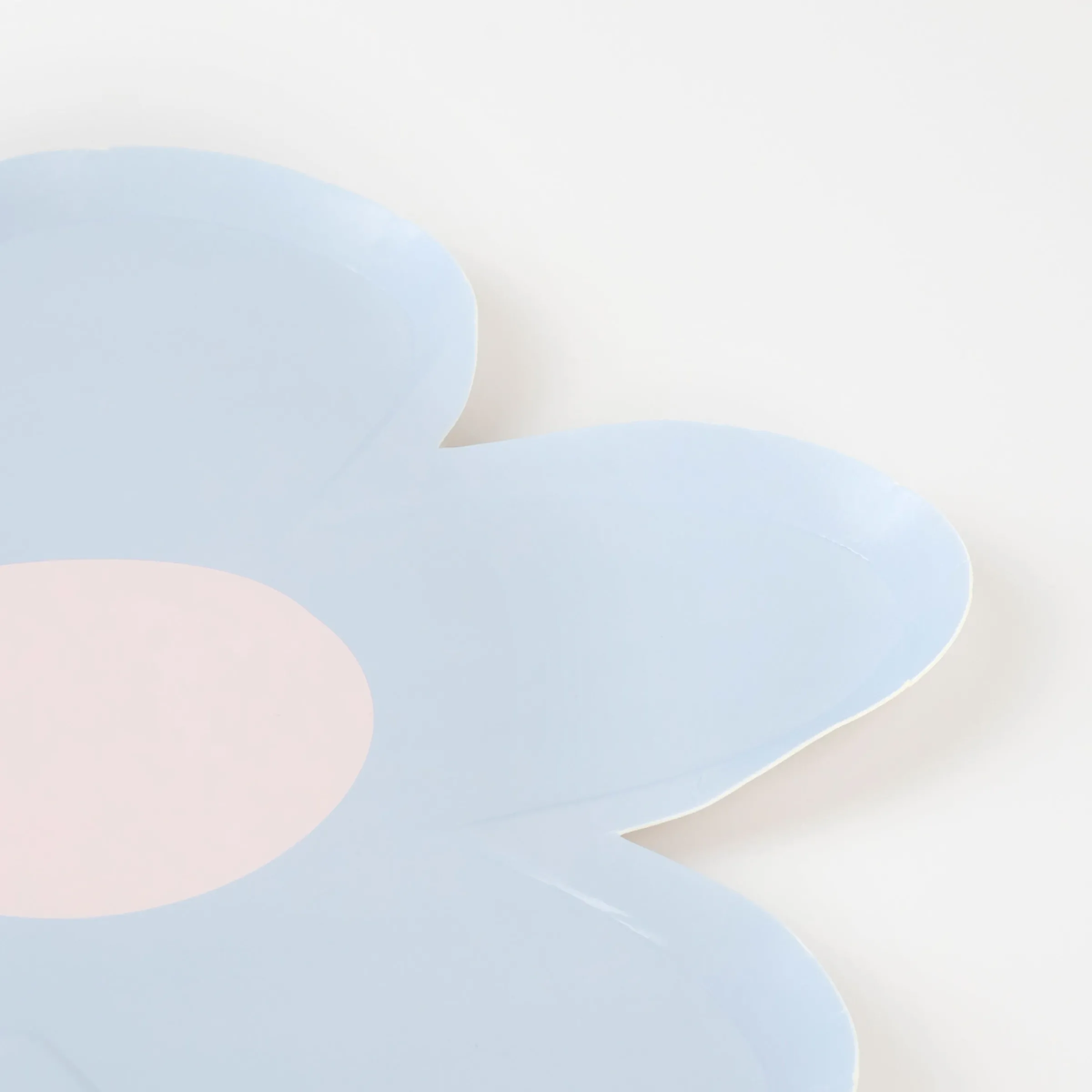 Daisy Shaped Plates (x 8)>Meri Meri New
