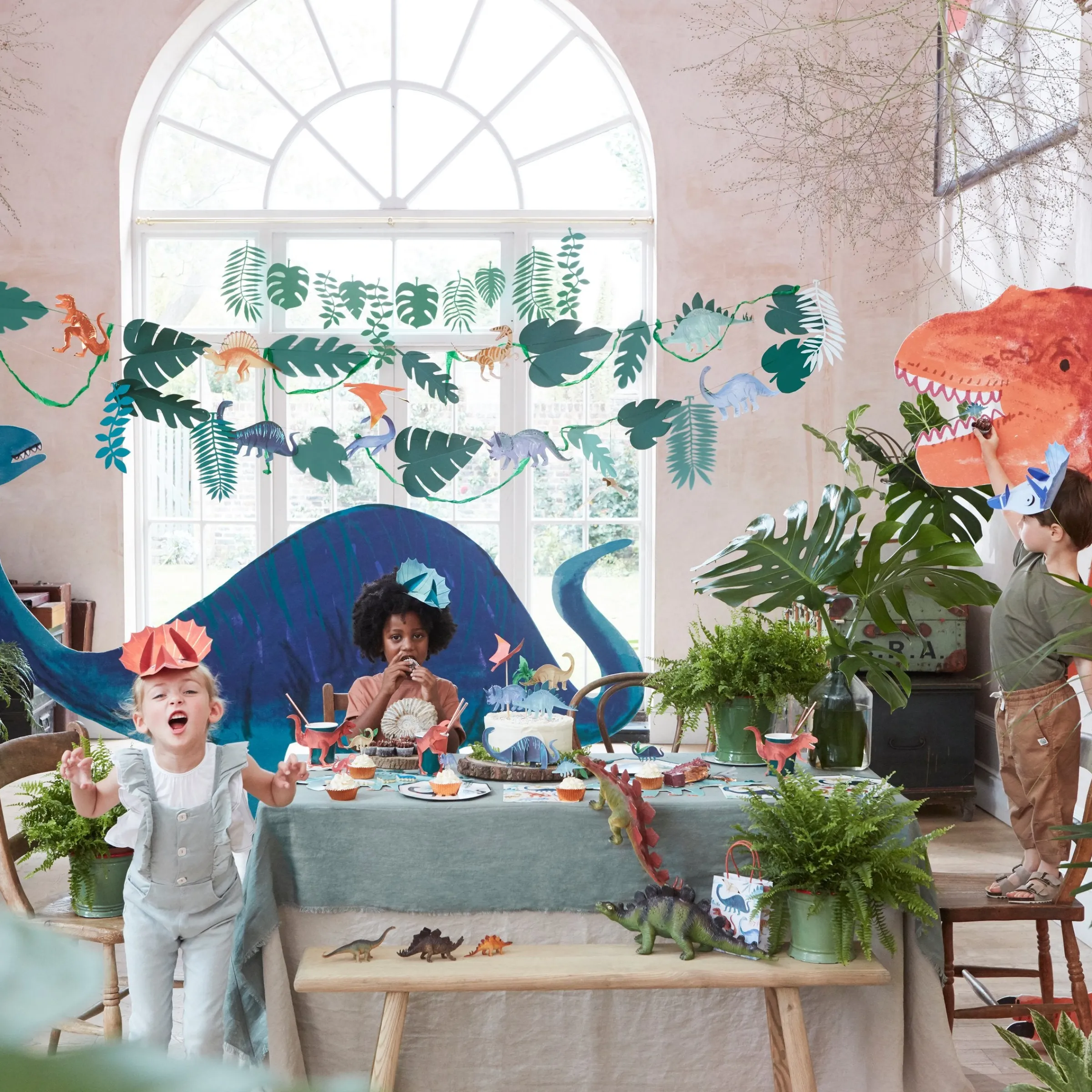 Dinosaur Kingdom Large Garland Set>Meri Meri Sale