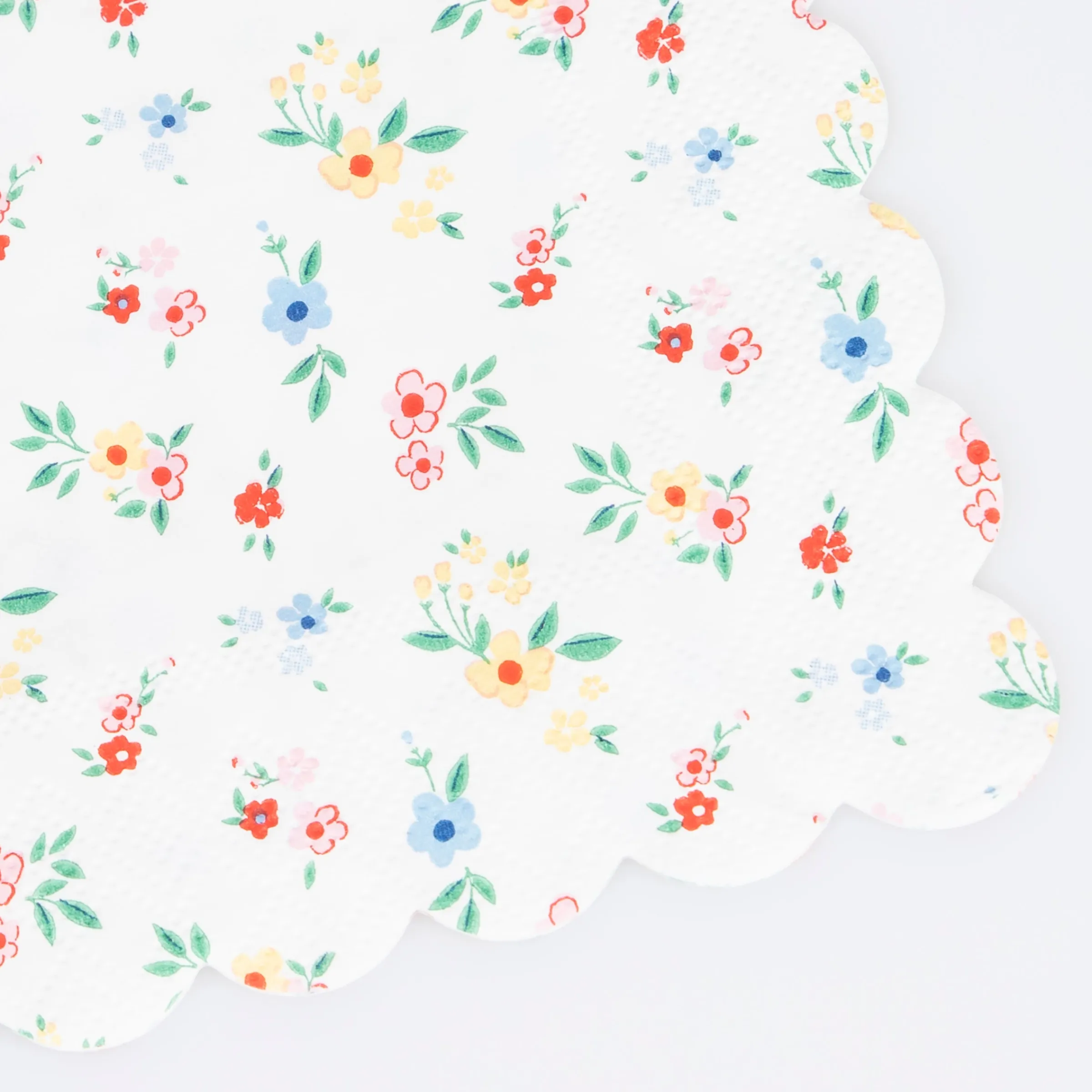 Ditsy Posy Scalloped Large Napkins (x 16)>Meri Meri Best