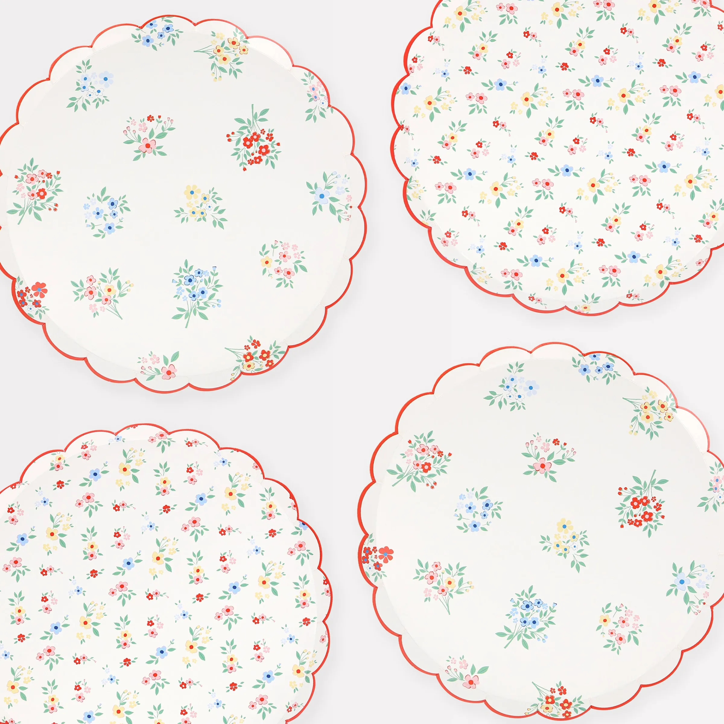 Ditsy Posy Scalloped Side Plates (x 8)>Meri Meri Sale