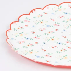 Ditsy Posy Scalloped Side Plates (x 8)>Meri Meri Sale