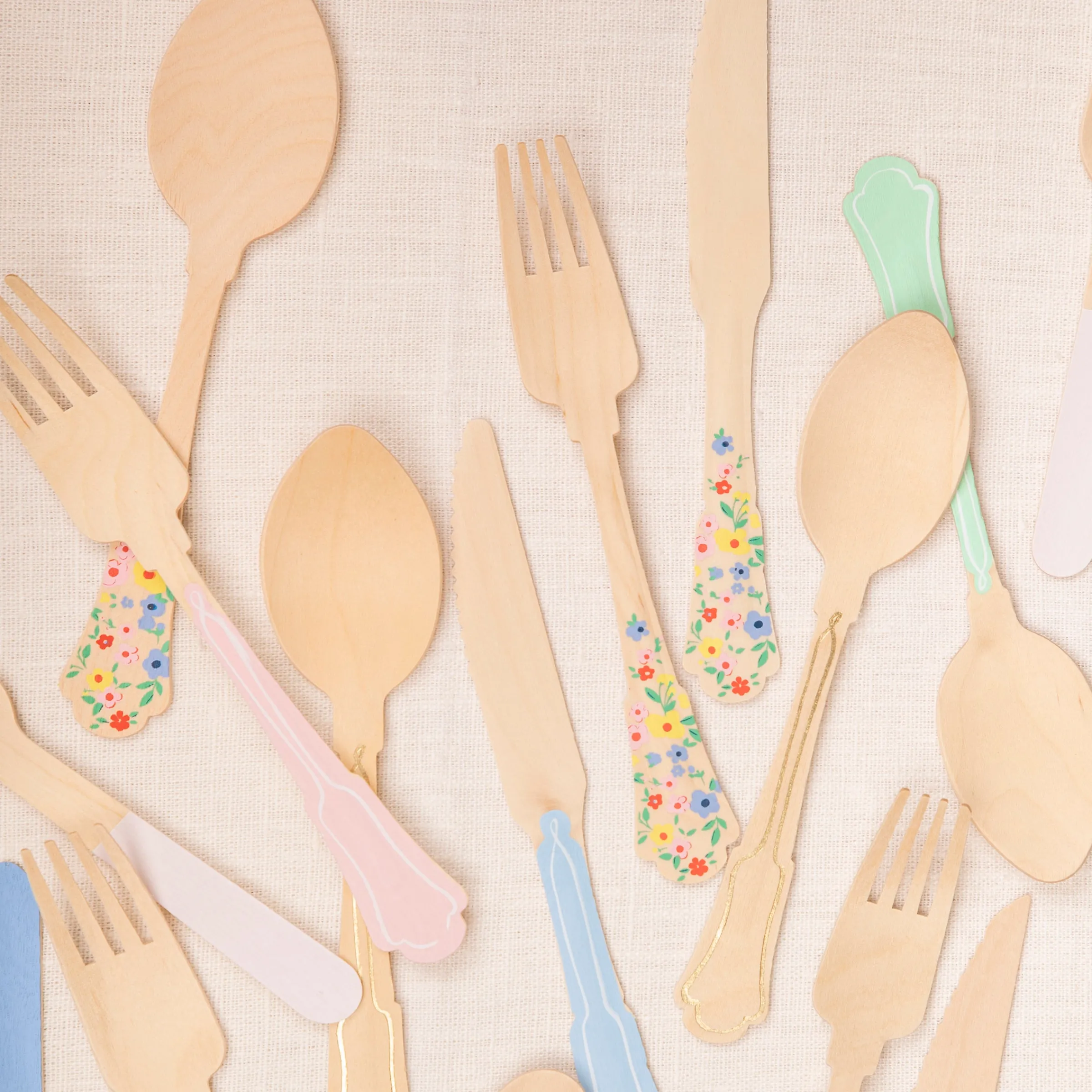 Elegant Mixed Color Wooden Cutlery Set (x 24)>Meri Meri Outlet