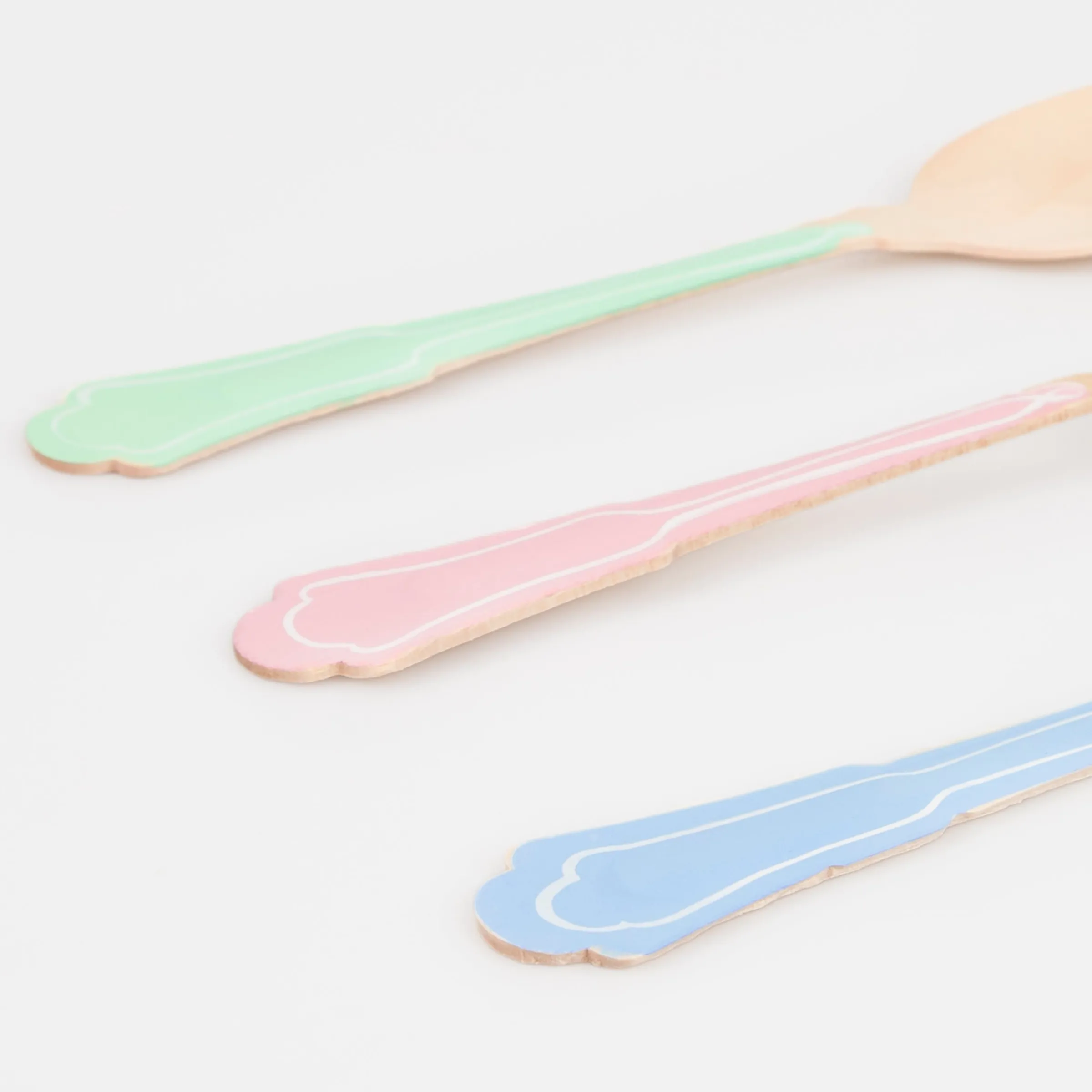 Elegant Mixed Color Wooden Cutlery Set (x 24)>Meri Meri Outlet