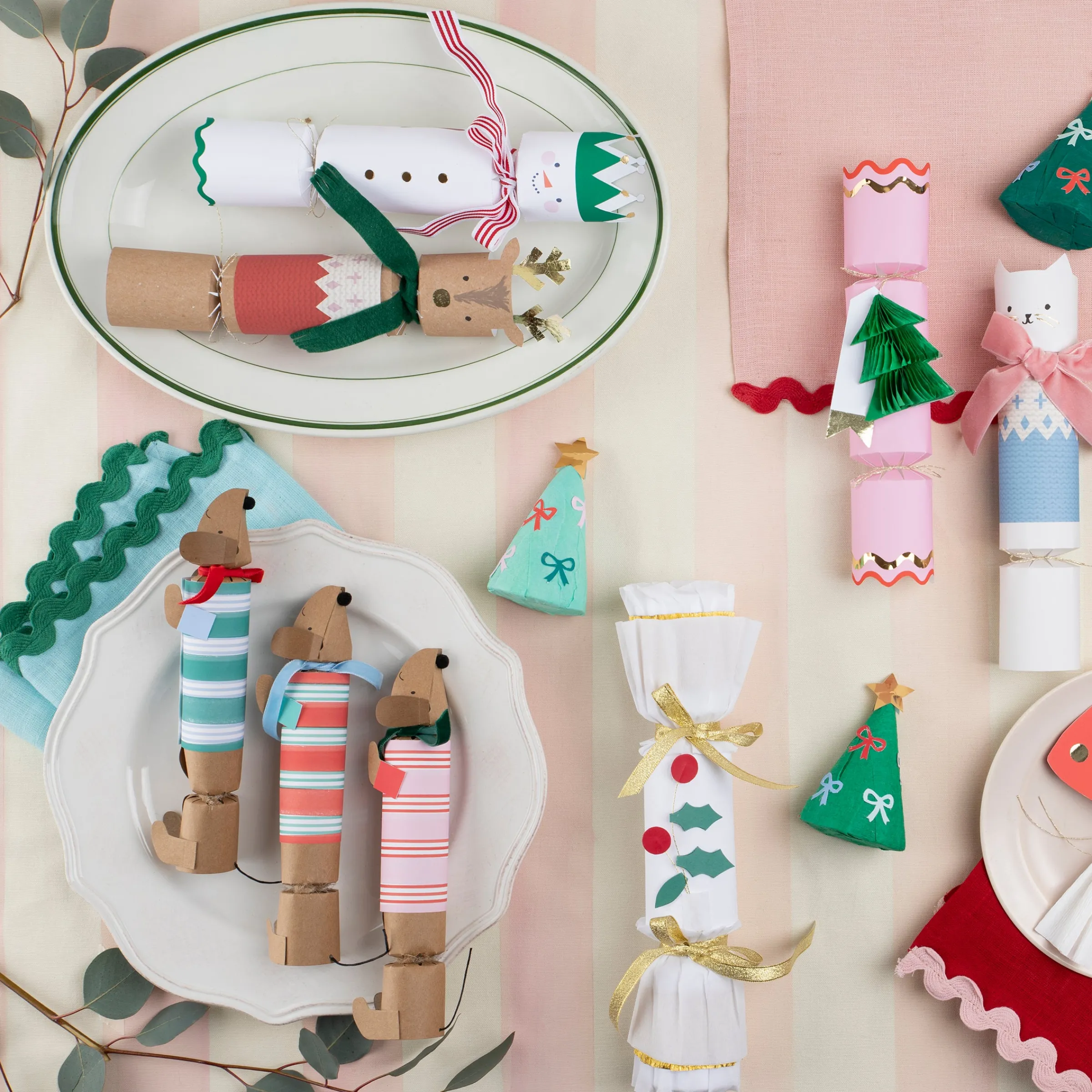 Festive Stripe Sausage Dog Crackers (x 6)>Meri Meri Sale