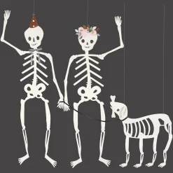 Giant Jointed Skeletons (x 3)><noscript><img width=