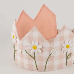 Gingham Crown><noscript><img width=