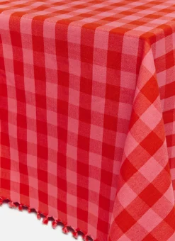 Gingham Guava Tablecloth>Meri Meri Hot