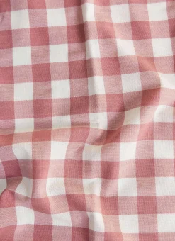 Gingham Rosa Tablecloth><noscript><img data-lazyloaded=