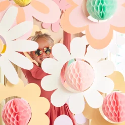 Groovy Flower Hanging Decorations (x 7)>Meri Meri New