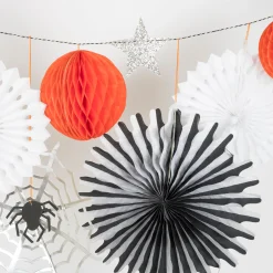 Halloween Honeycomb Shapes Garland><noscript><img width=