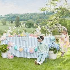 Honeycomb Easter Bunny Garland>Meri Meri Sale