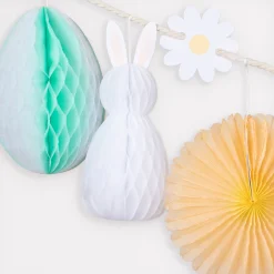 Honeycomb Easter Bunny Garland><noscript><img width=