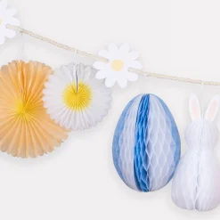 Honeycomb Easter Bunny Garland><noscript><img width=