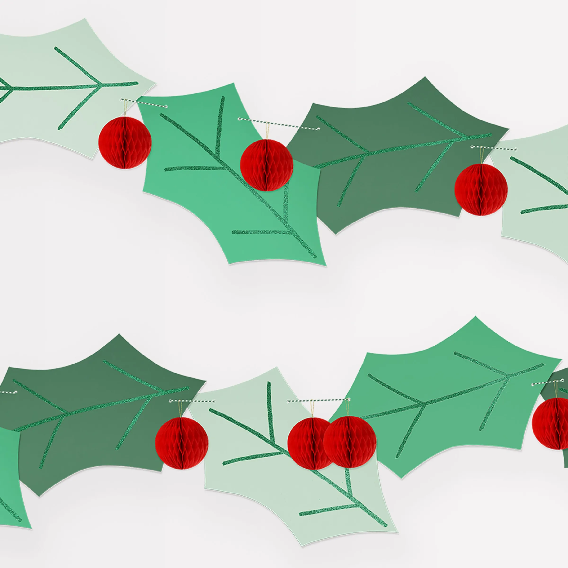 Honeycomb Holly Garland>Meri Meri Online