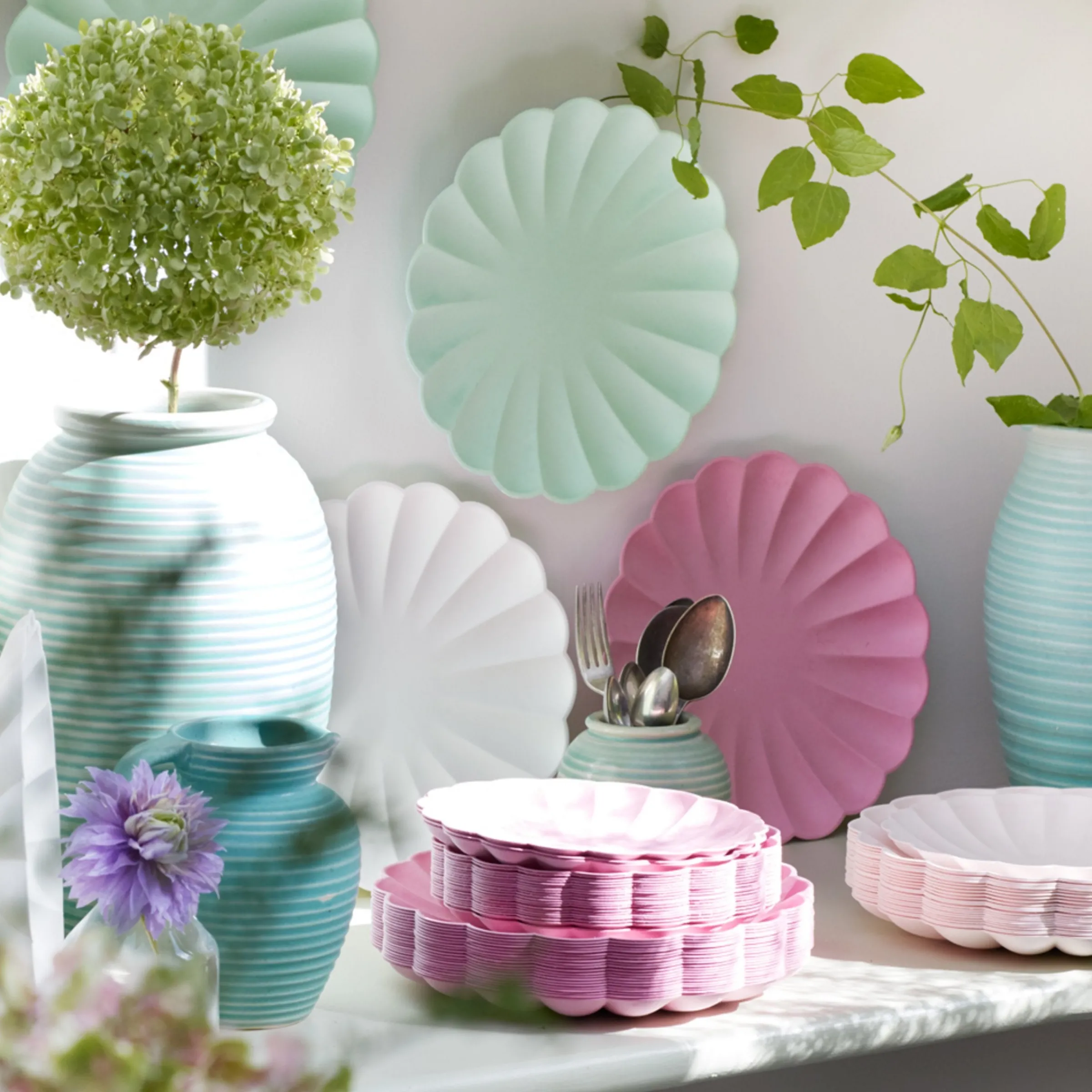 Large Bubblegum Pink Compostable Plates (x 8)>Meri Meri Outlet