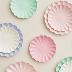 Large Soft Lilac Compostable Plates (x 8)><noscript><img width=