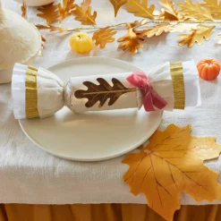 Maple Leaf Shaped Napkins (x 16)>Meri Meri Hot