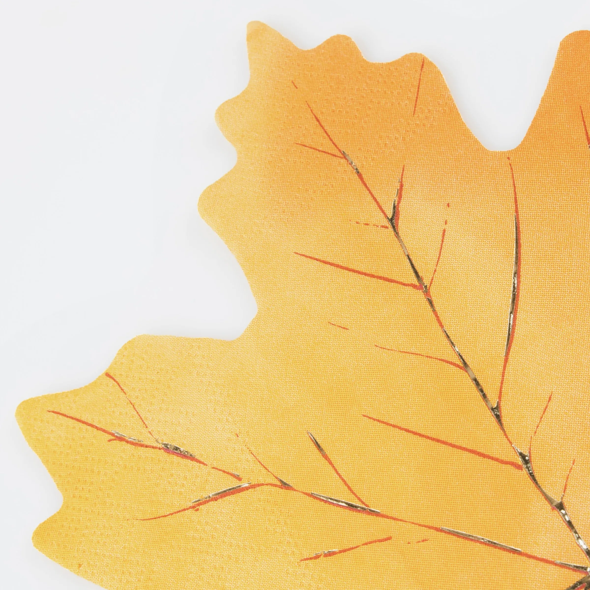 Maple Leaf Shaped Napkins (x 16)>Meri Meri Hot