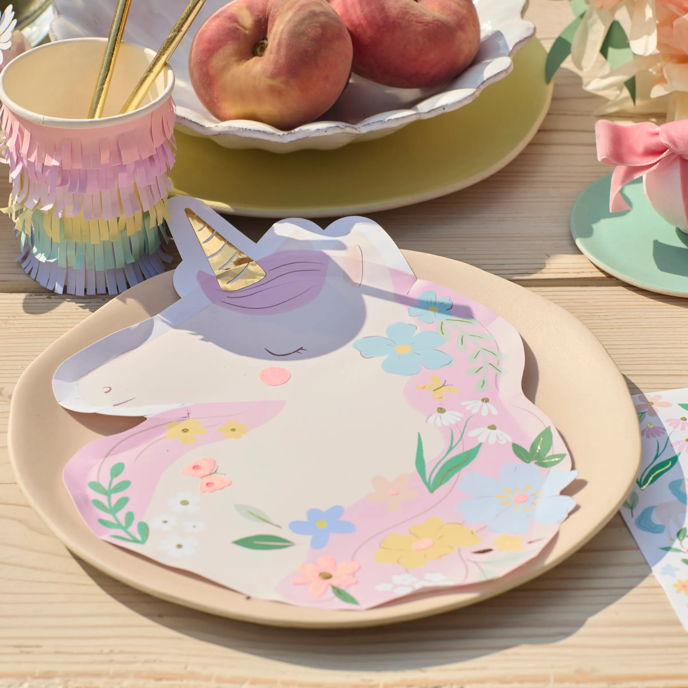 Meadow Unicorns Shaped Plates (x 8)>Meri Meri Fashion