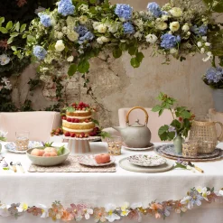 x Liberty Paper Flower Garland>Meri Meri Clearance