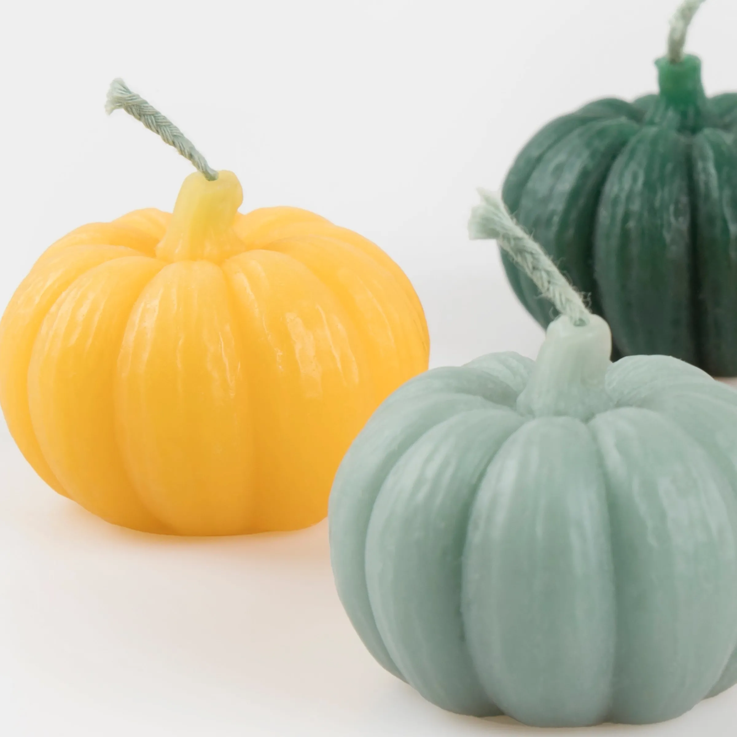Mini Rainbow Pumpkin Candles (x 6)>Meri Meri Best