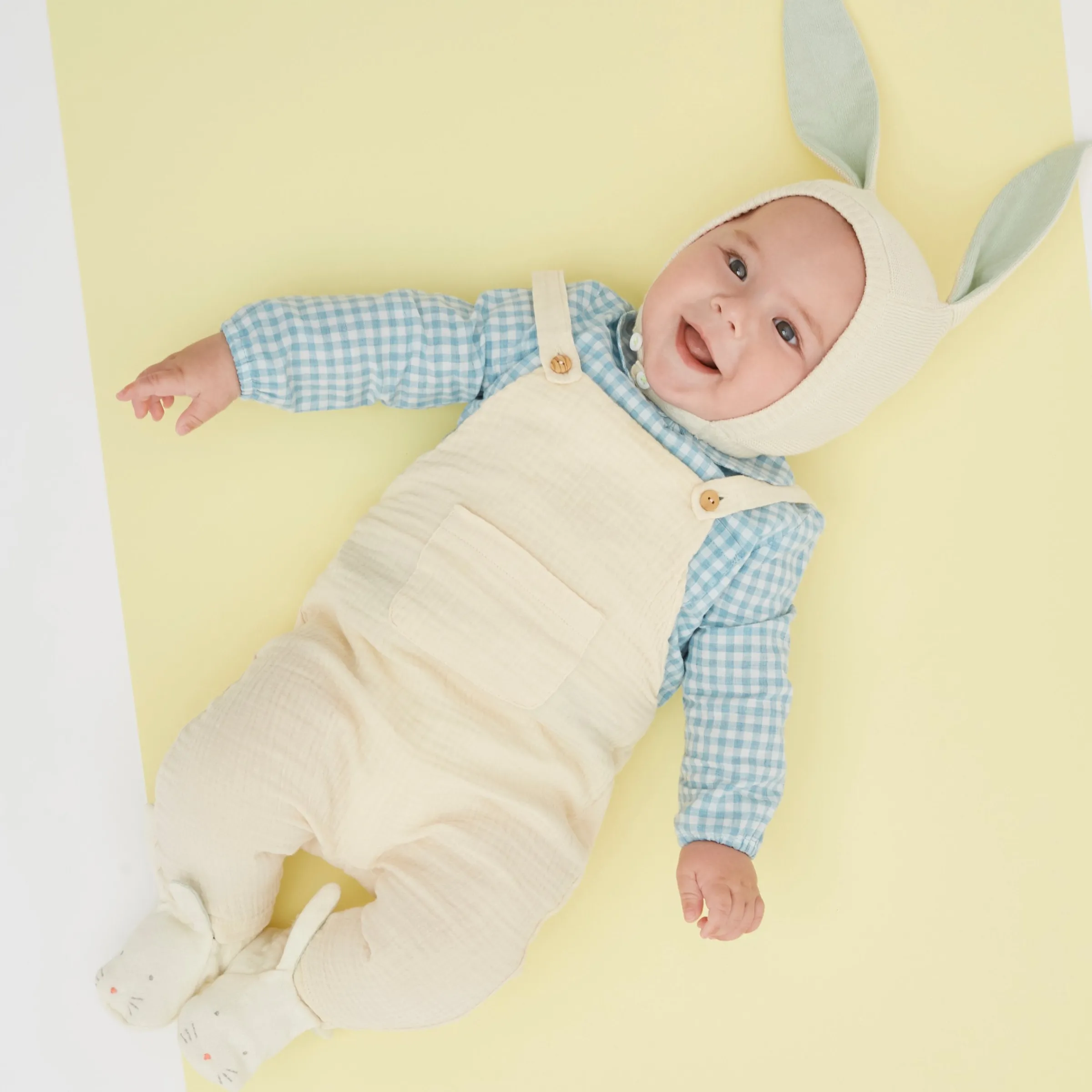 Mint Bunny Baby Bonnet>Meri Meri Clearance