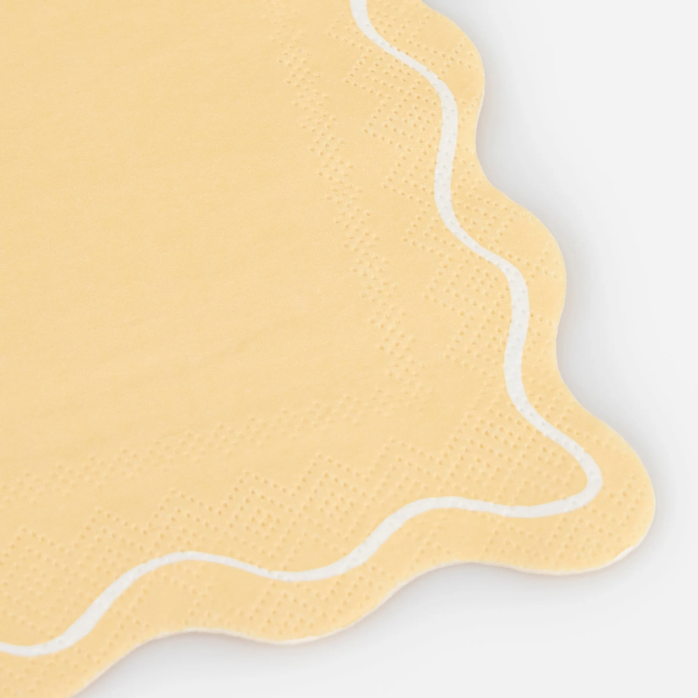 Mixed Wavy Line Small Napkins (x 16)>Meri Meri Clearance
