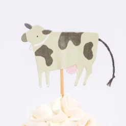 On The Farm Cupcake Kit (x 24 toppers)><noscript><img width=