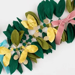 Paper Festive Foliage Garland><noscript><img width=