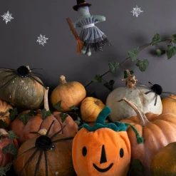 Pumpkin Witch Mini Doll>Meri Meri Online