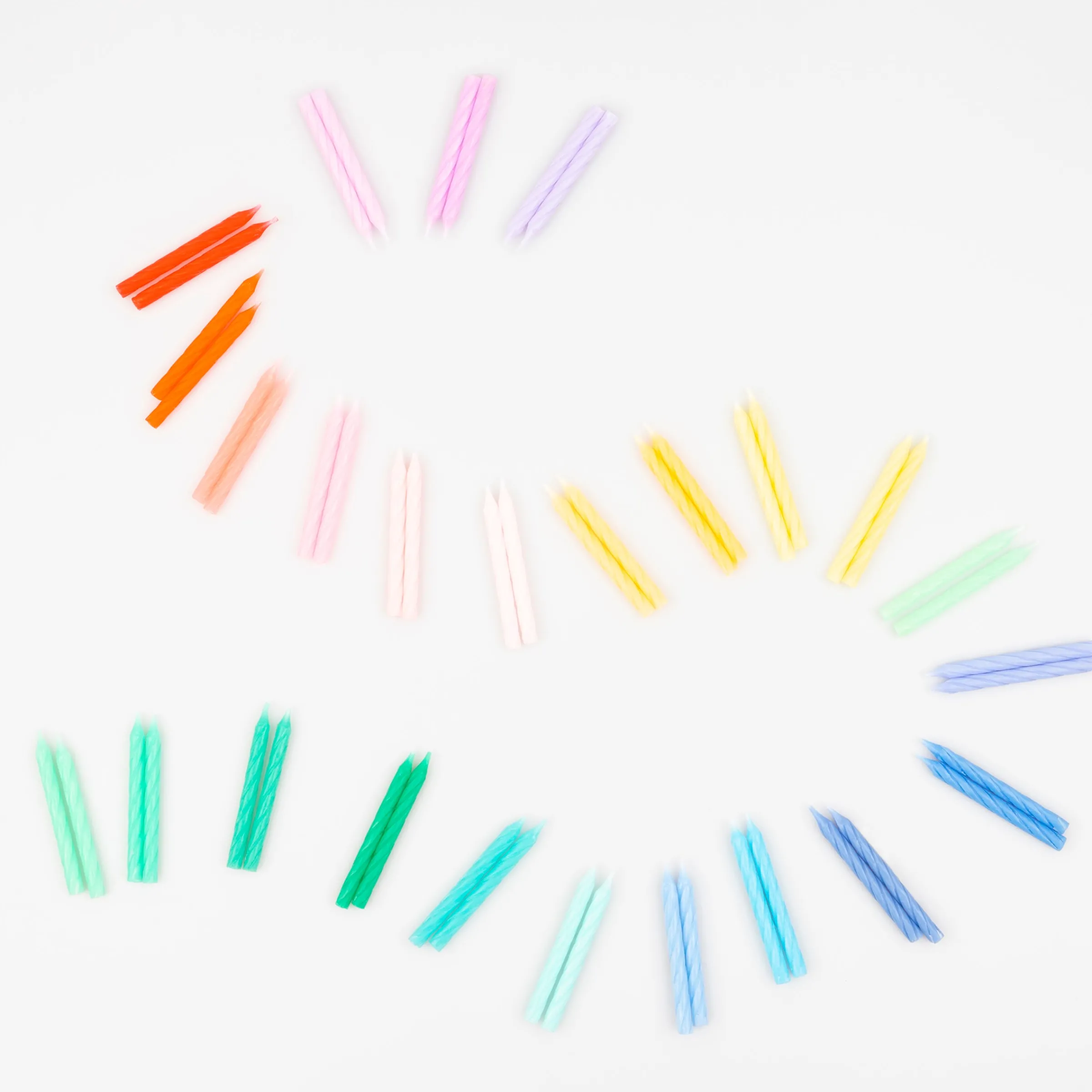 Rainbow Twisted Mini Candles (x 50)>Meri Meri Hot