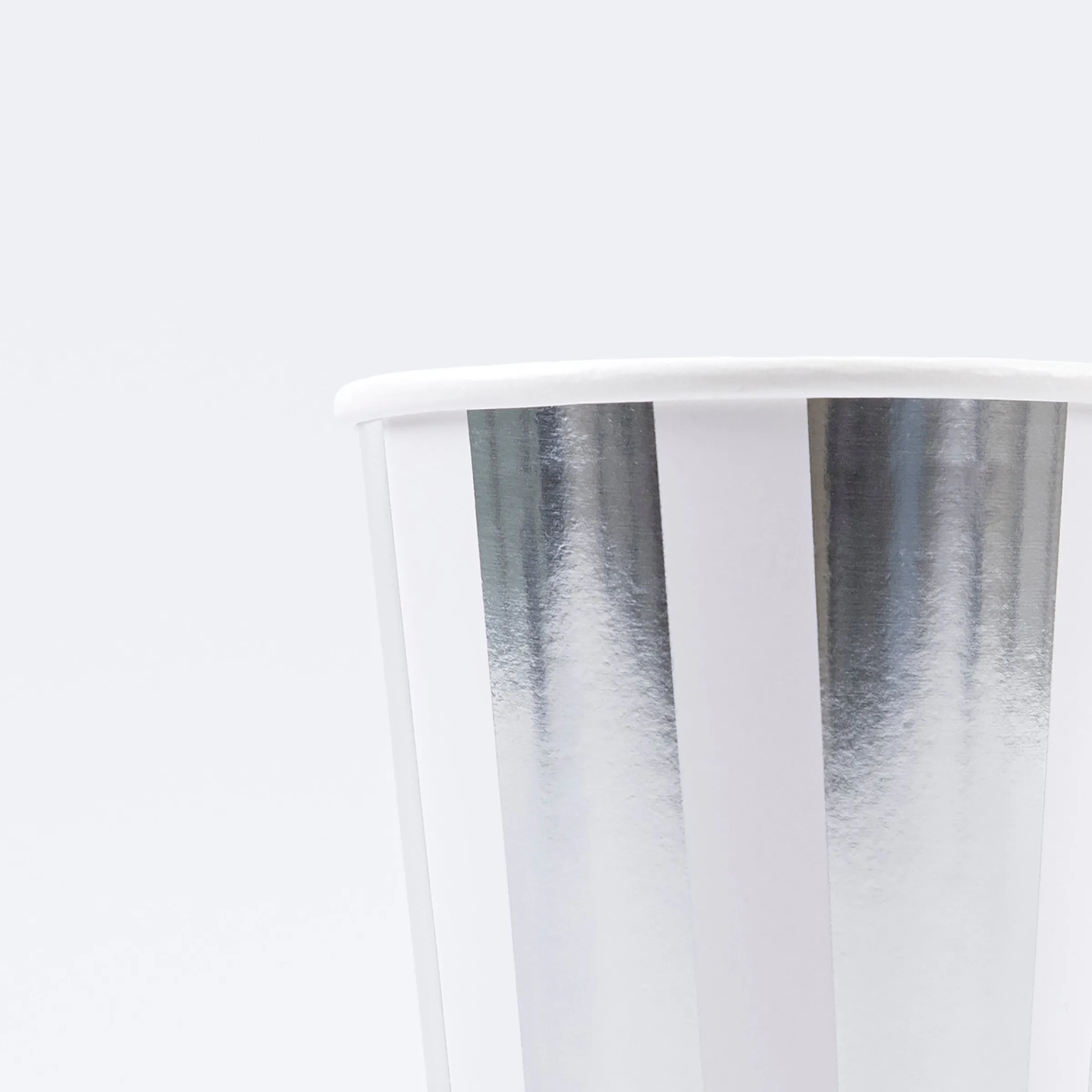 Silver Stripe Cups (x 8)>Meri Meri Best