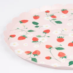 Strawberry Pattern Dinner Plates (x 8)><noscript><img width=
