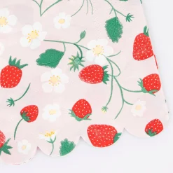 Strawberry Pattern Guest Towels (x 16)>Meri Meri Online