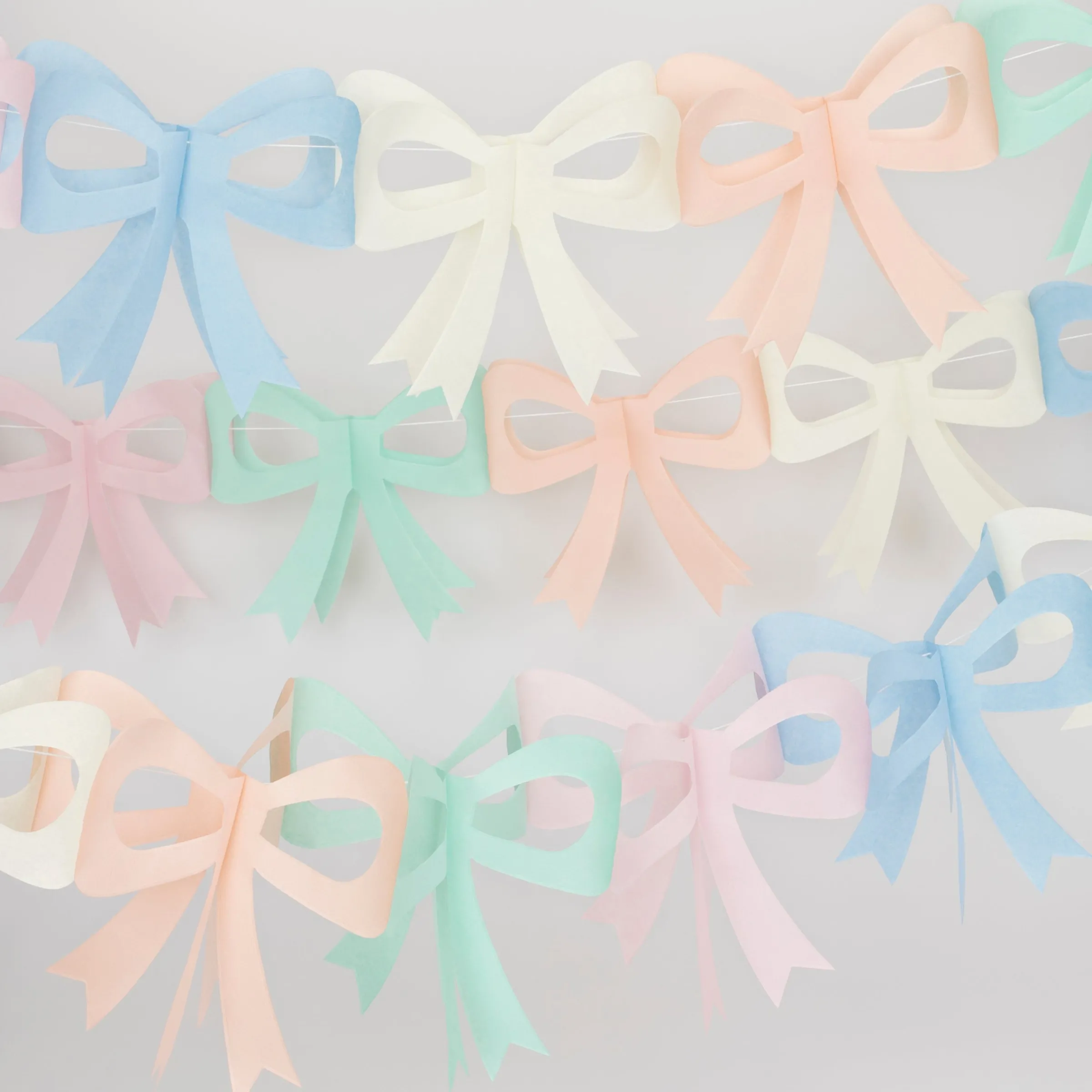Tissue Paper Bow Garland Set>Meri Meri Best