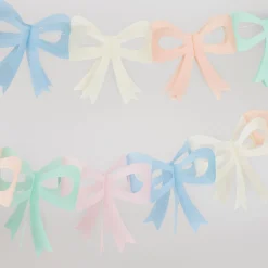 Tissue Paper Bow Garland Set><noscript><img width=