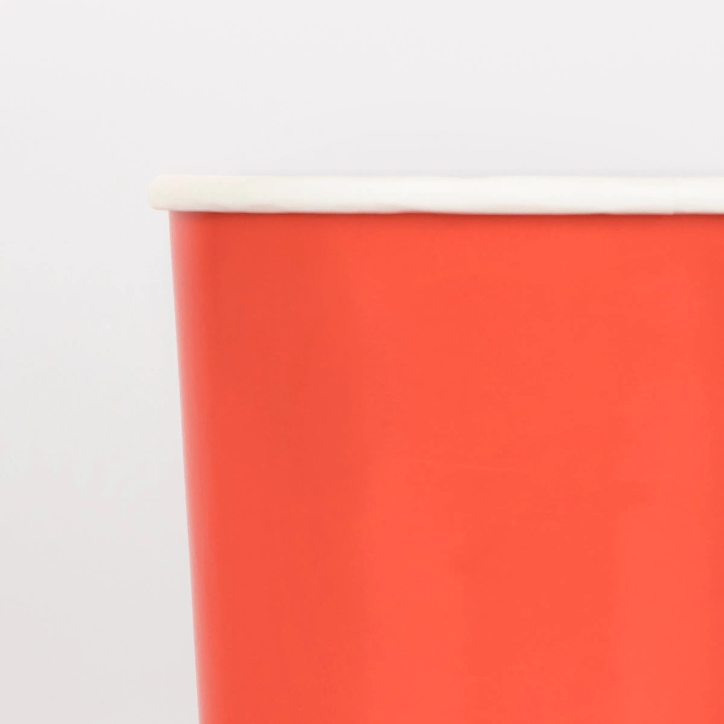 Tomato Red Tumbler Cups (x 8)>Meri Meri Best