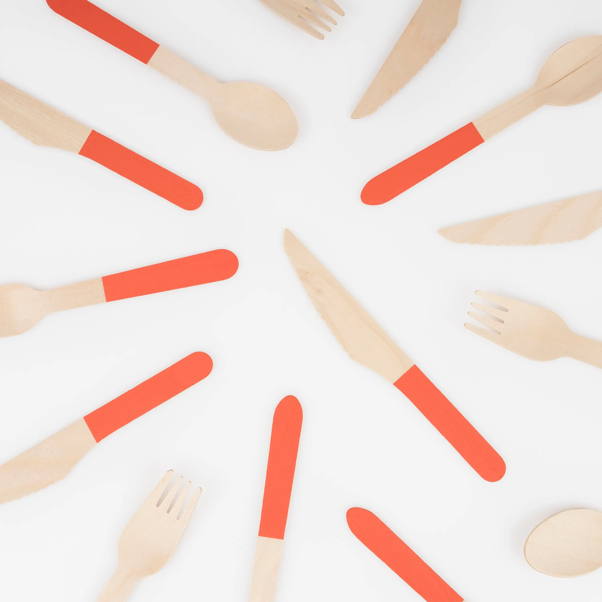 Tomato Red Wooden Cutlery Set (x 24)>Meri Meri Clearance