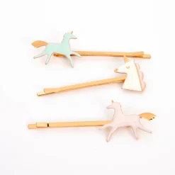 Unicorn Enamel Hair Slides (x 6)><noscript><img width=